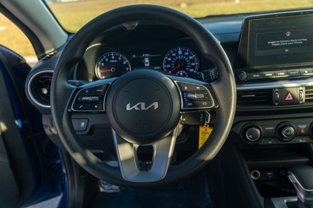 2024 KIA FORTE - Image 13