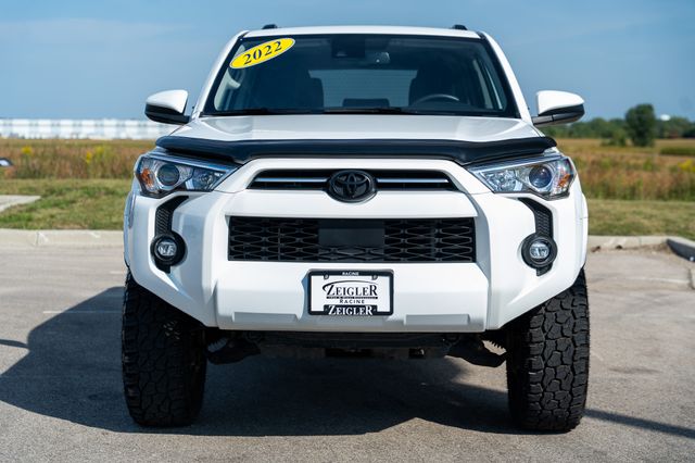 2022 TOYOTA 4RUNNER - Image 2