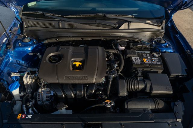 2024 KIA FORTE - Image 30