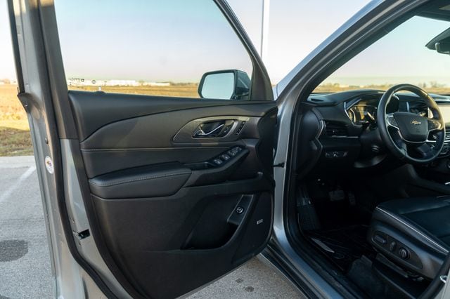 2023 CHEVROLET TRAVERSE - Image 21