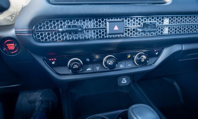 2023 HONDA HR-V - Image 27