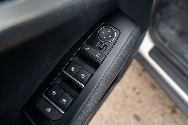 2022 KIA SOUL - Image 20