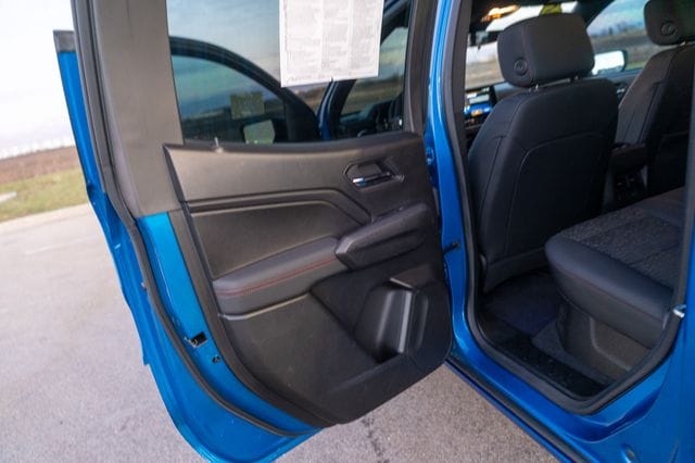 2023 CHEVROLET COLORADO - Image 19