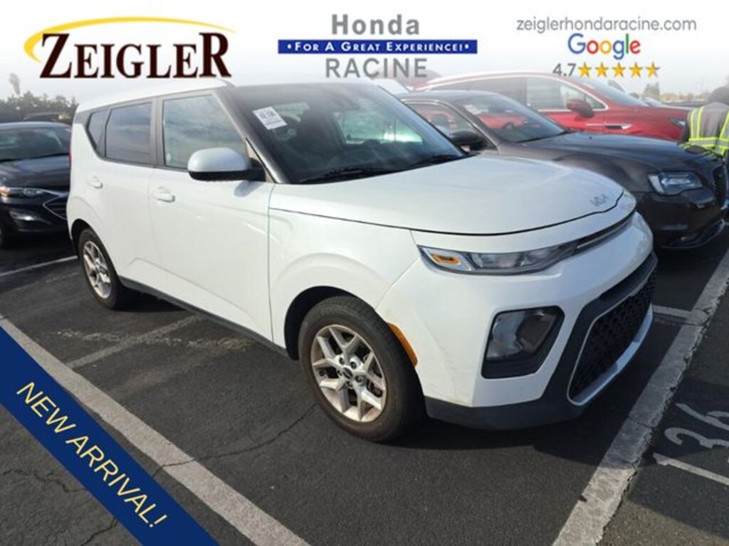 Used 2022 Kia Soul LX Hatchback