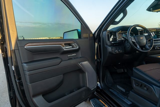 2023 CHEVROLET SILVERADO - Image 24