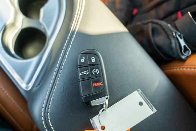 2018 DODGE CHALLENGER - Image 30