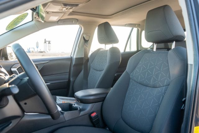 2022 TOYOTA RAV4 - Image 16