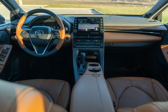 2020 TOYOTA AVALON - Image 14