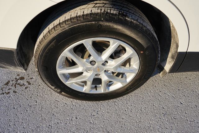 2024 CHEVROLET EQUINOX - Image 11