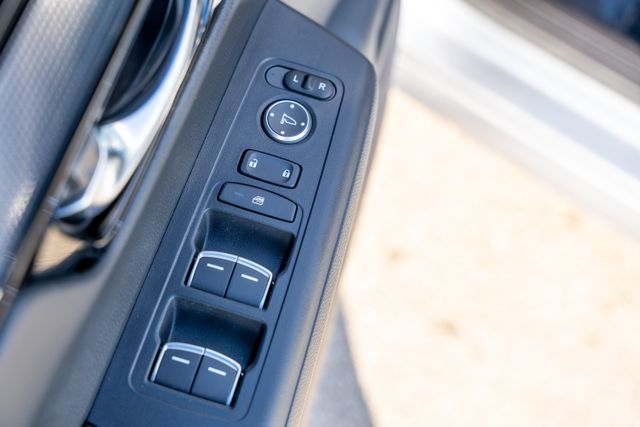 2023 HONDA CR-V - Image 17