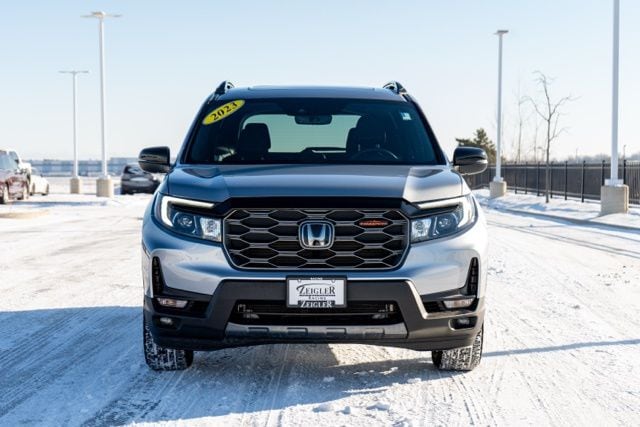 2023 HONDA PASSPORT - Image 2