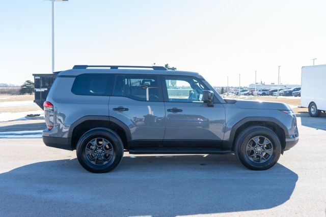 2024 LEXUS GX - Image 8