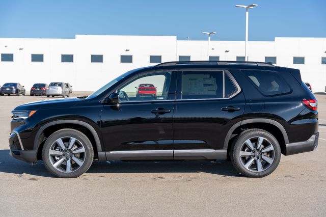 2024 Honda Pilot Elite photo 3