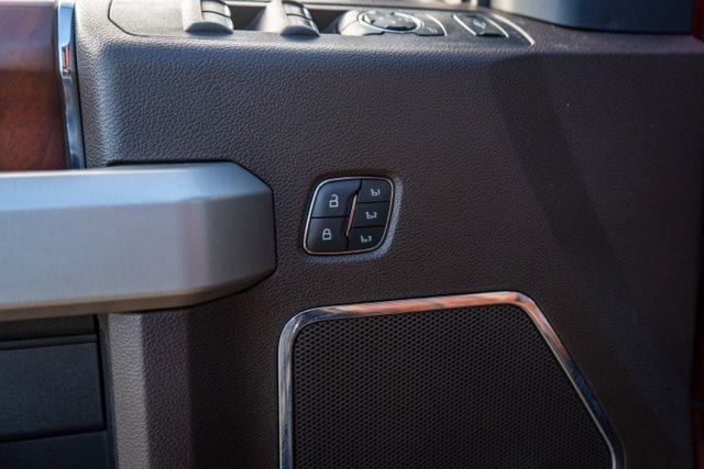 2022 FORD F-350 - Image 27