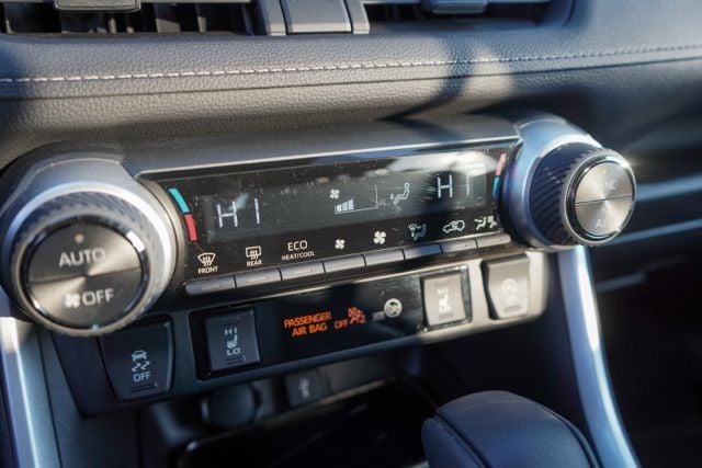 2022 TOYOTA RAV4 - Image 24