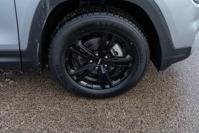 2023 GMC TERRAIN - Image 11