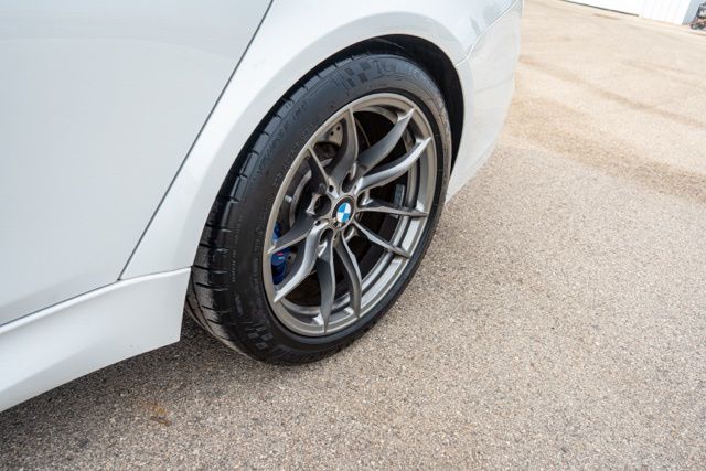 2018 BMW M3 - Image 11