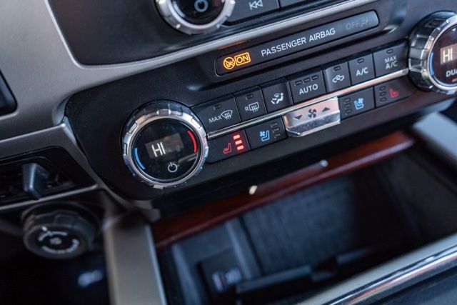 2022 FORD F-350 - Image 25