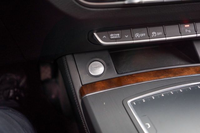 2018 AUDI Q5 - Image 25