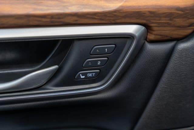 2022 HONDA CR-V - Image 19