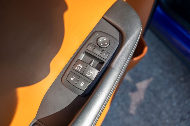 2016 DODGE CHALLENGER - Image 19