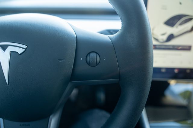 2020 TESLA MODEL Y - Image 25