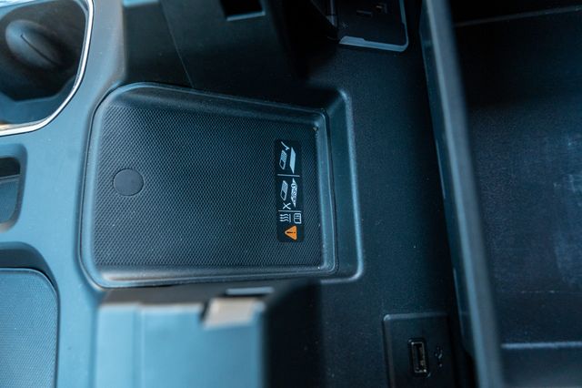 2023 CHEVROLET SILVERADO - Image 38