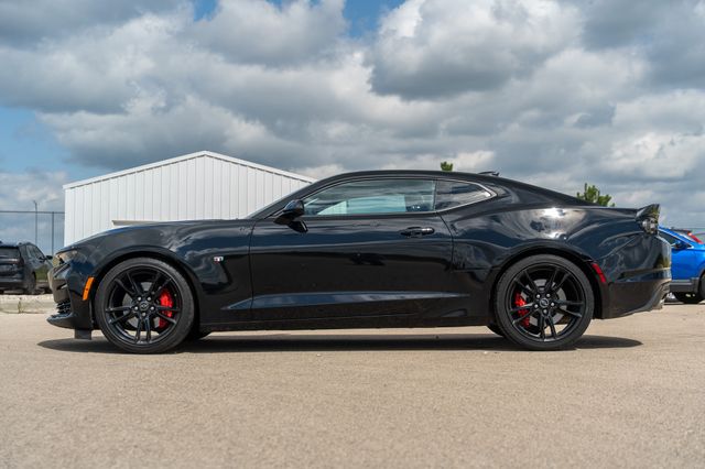 2023 Chevrolet Camaro 1SS photo 3