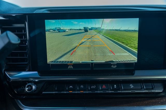 2022 GMC SIERRA - Image 29