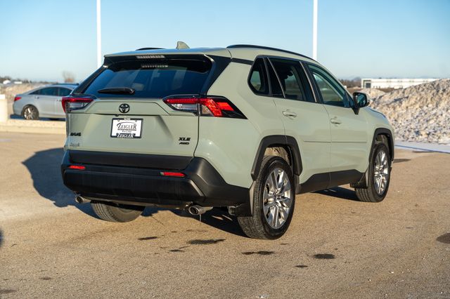 2023 TOYOTA RAV4 - Image 10