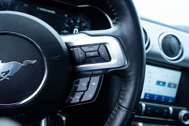 2022 FORD MUSTANG - Image 24