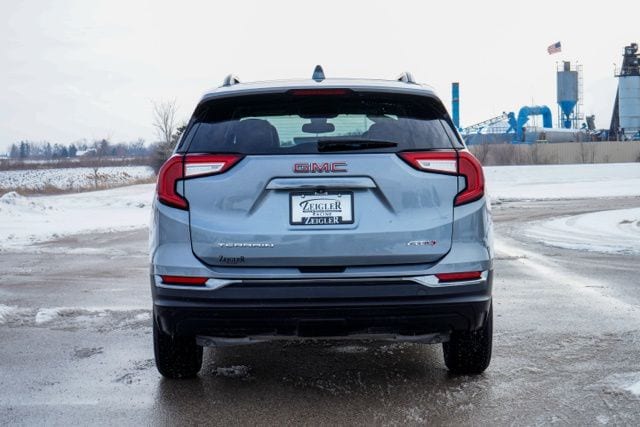 2023 GMC TERRAIN - Image 6