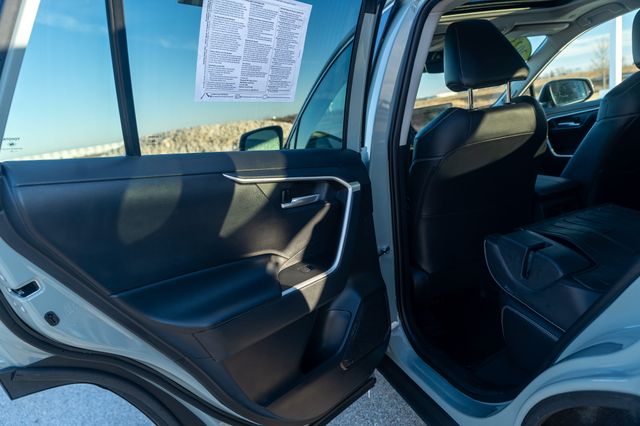 2023 TOYOTA RAV4 - Image 22