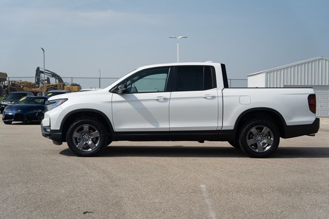 2025 Honda Ridgeline TrailSport photo 4