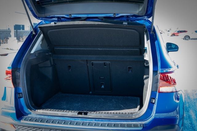 2022 VOLKSWAGEN TAOS - Image 12