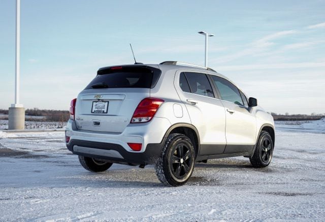 2020 CHEVROLET TRAX - Image 7