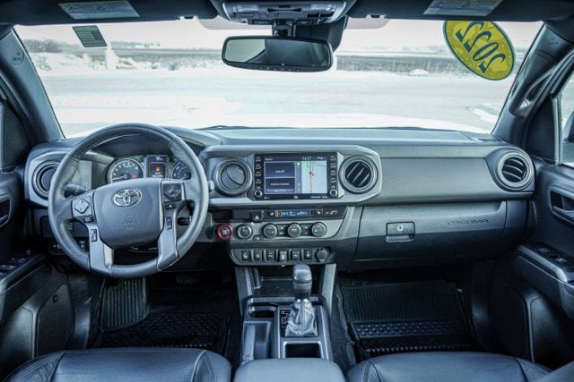 2022 TOYOTA TACOMA - Image 13