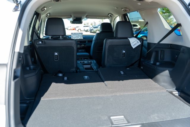 2025 HONDA PILOT - Image 21