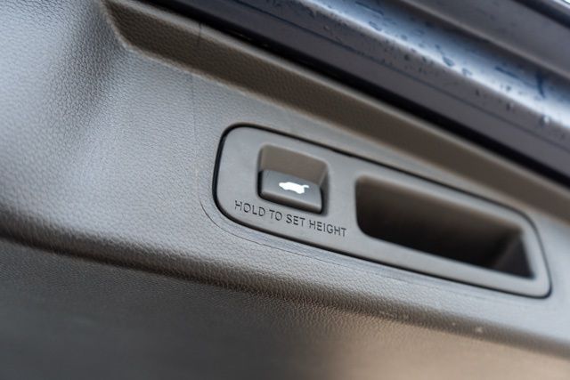 2025 HONDA CR-V - Image 10