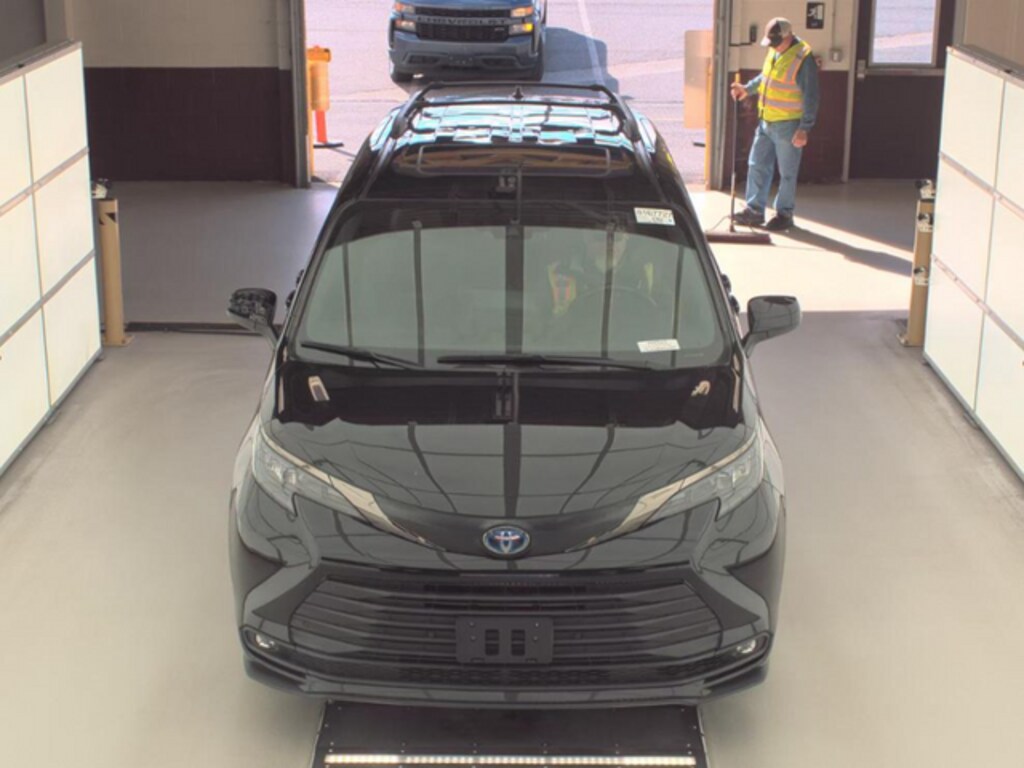 Used 2022 Toyota Sienna XLE Woodland Edition Van Passenger Van