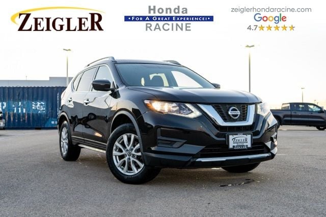 2017 Nissan Rogue SV AWD's photo