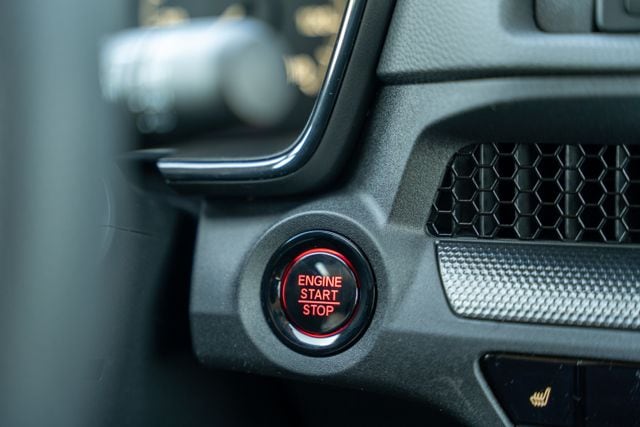 2025 HONDA CR-V - Image 25