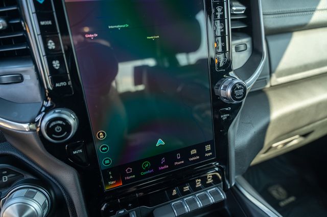 2024 RAM 1500 - Image 33