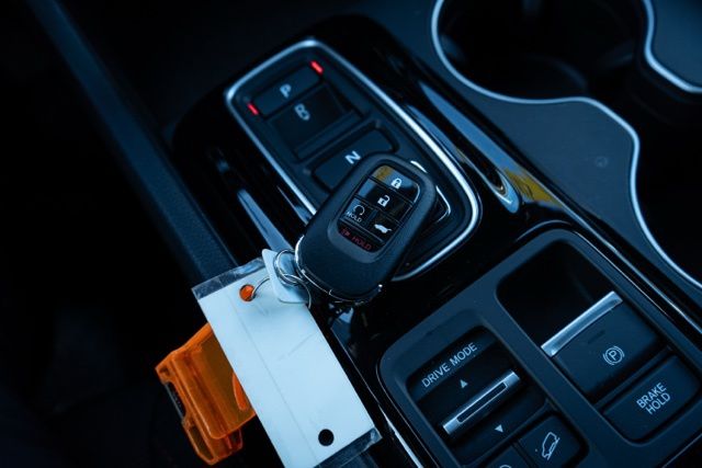 2025 HONDA PILOT - Image 26