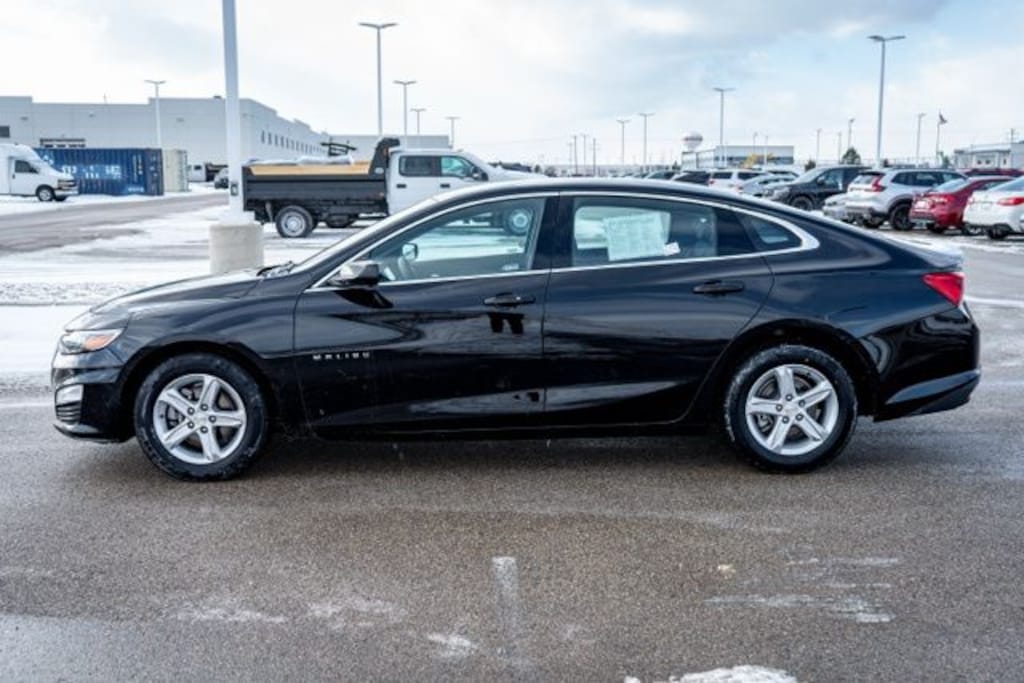 Used 2024 Chevrolet Malibu 1LT Sedan