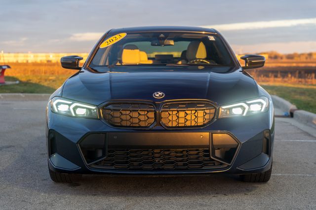 2023 BMW M340I - Image 2