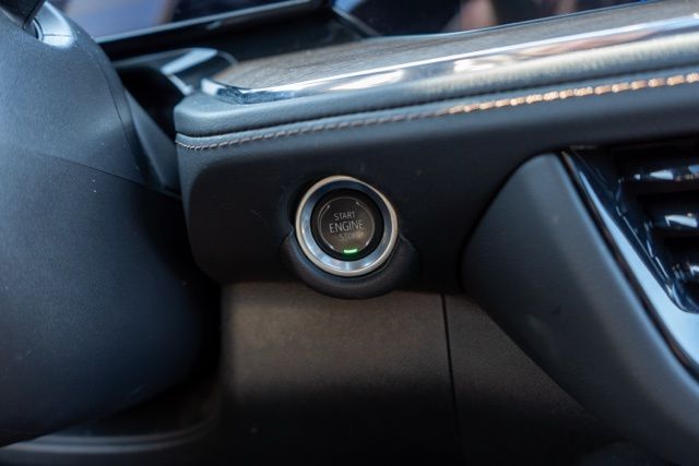 2025 CHEVROLET SUBURBAN - Image 29