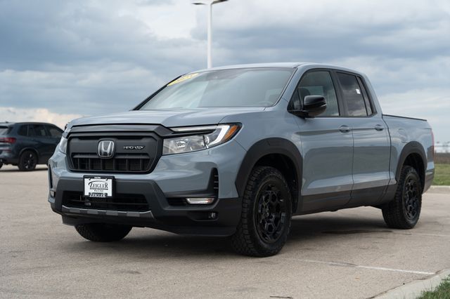 2025 Honda Ridgeline TrailSport photo 3