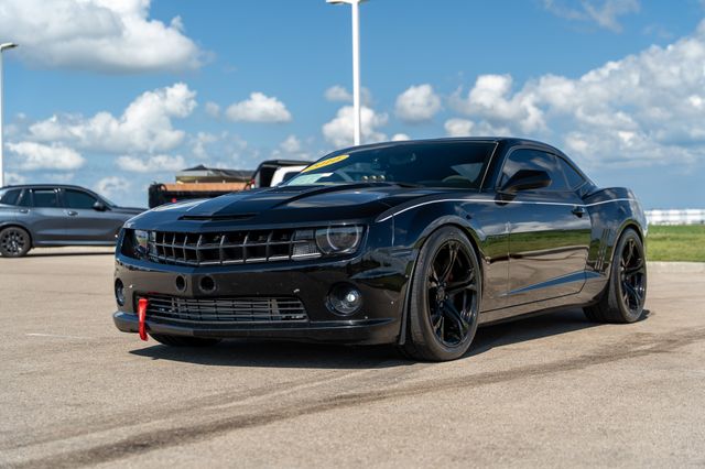 2010 Chevrolet Camaro 2SS photo 2