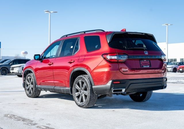 2025 HONDA PILOT - Image 4